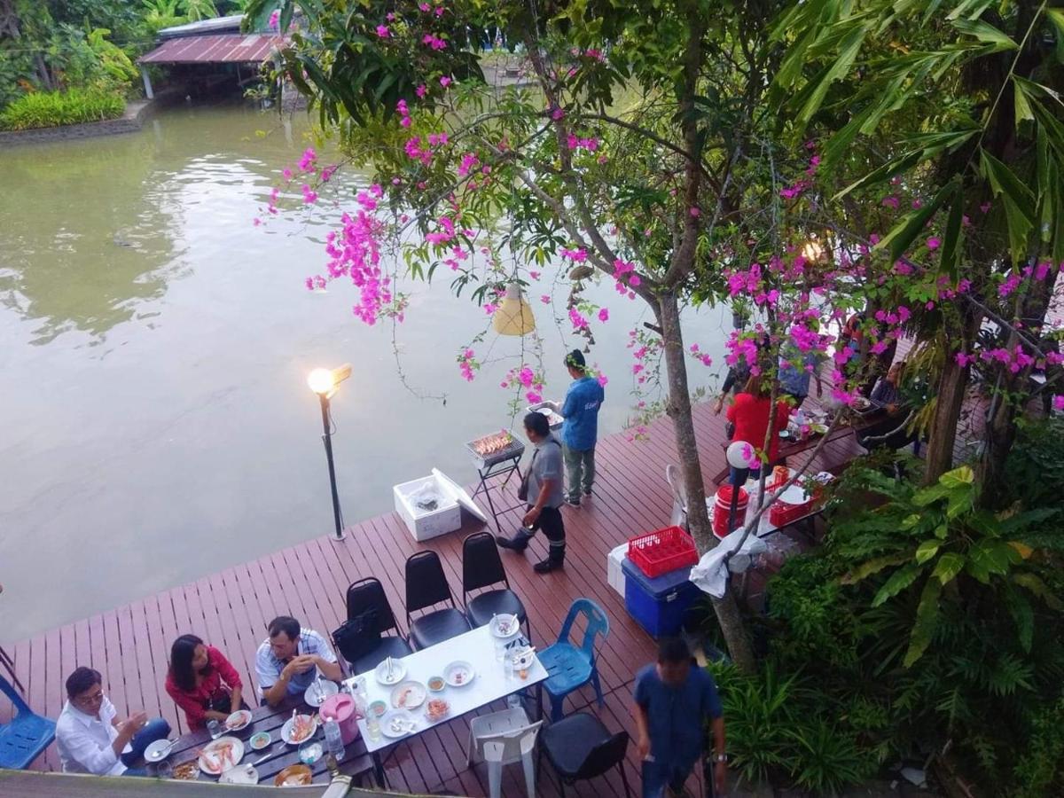 Resort Baan Mai Chai Khlong Amphawa Exterior foto