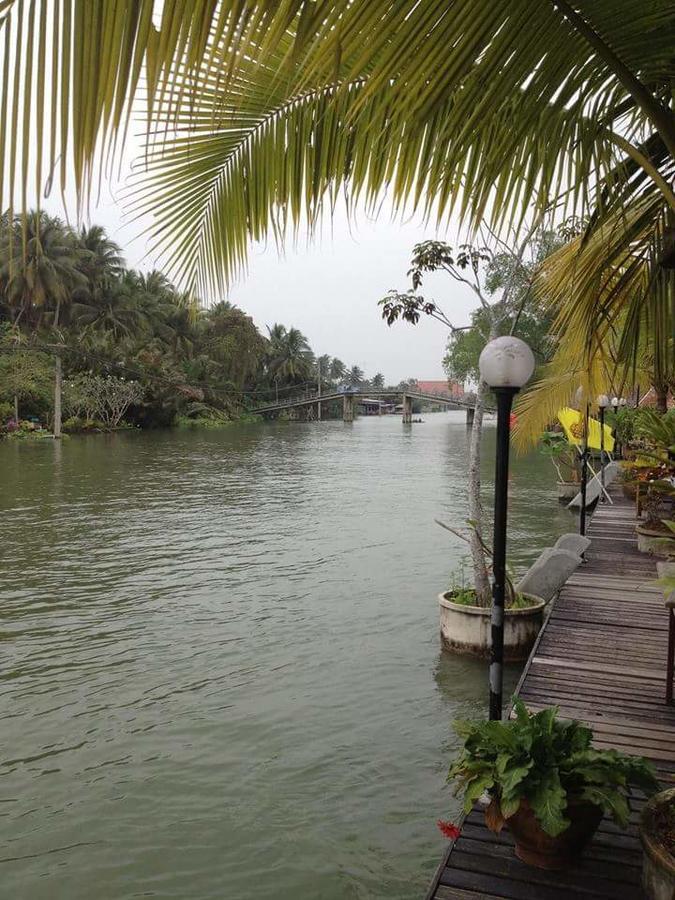 Resort Baan Mai Chai Khlong Amphawa Exterior foto