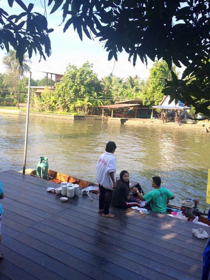 Resort Baan Mai Chai Khlong Amphawa Exterior foto